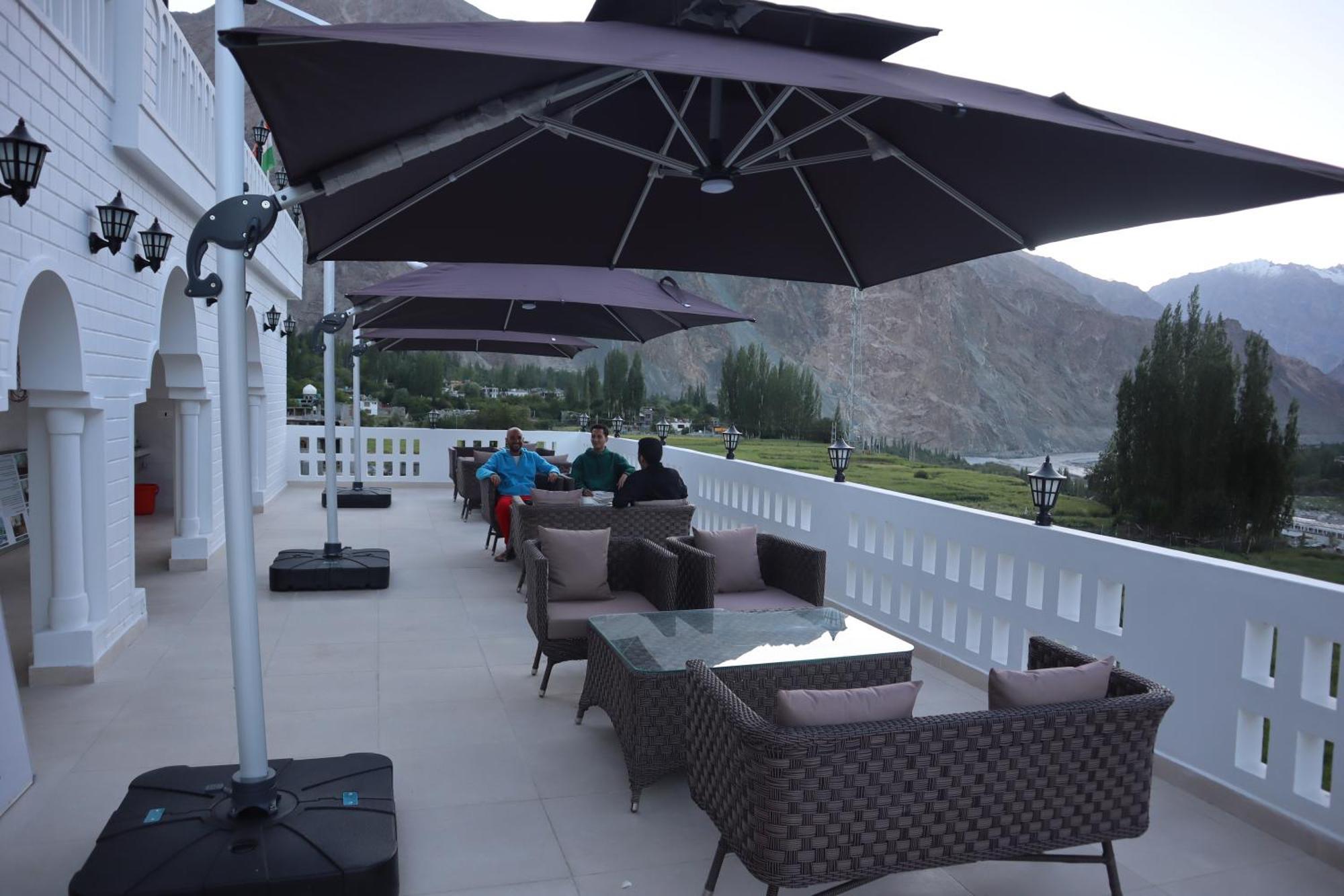 Hotel Duktuk Turtok Екстериор снимка