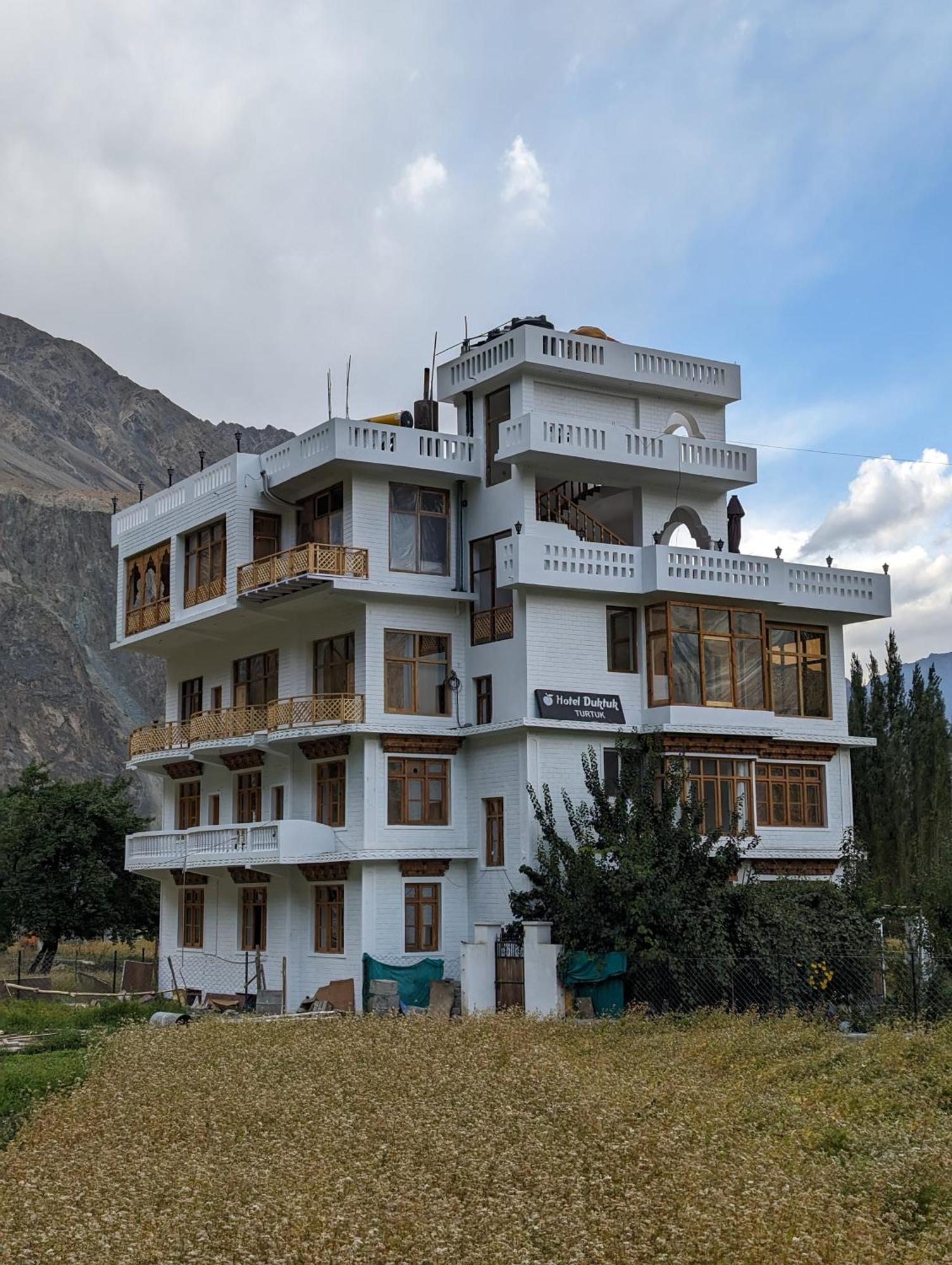 Hotel Duktuk Turtok Екстериор снимка